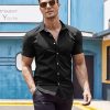 Men's Muscle Fit Dress Shirts Wrinkle-Free Short Sleeve Casual Button Down Shirt